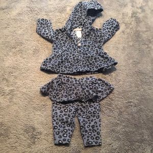 BABY GIRL OUTFIT - WORN ONCE